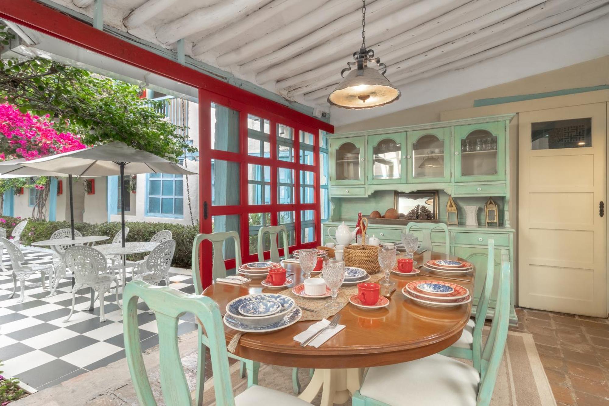Casa Provenzal Hotel บียาเดเลย์บา ภายนอก รูปภาพ