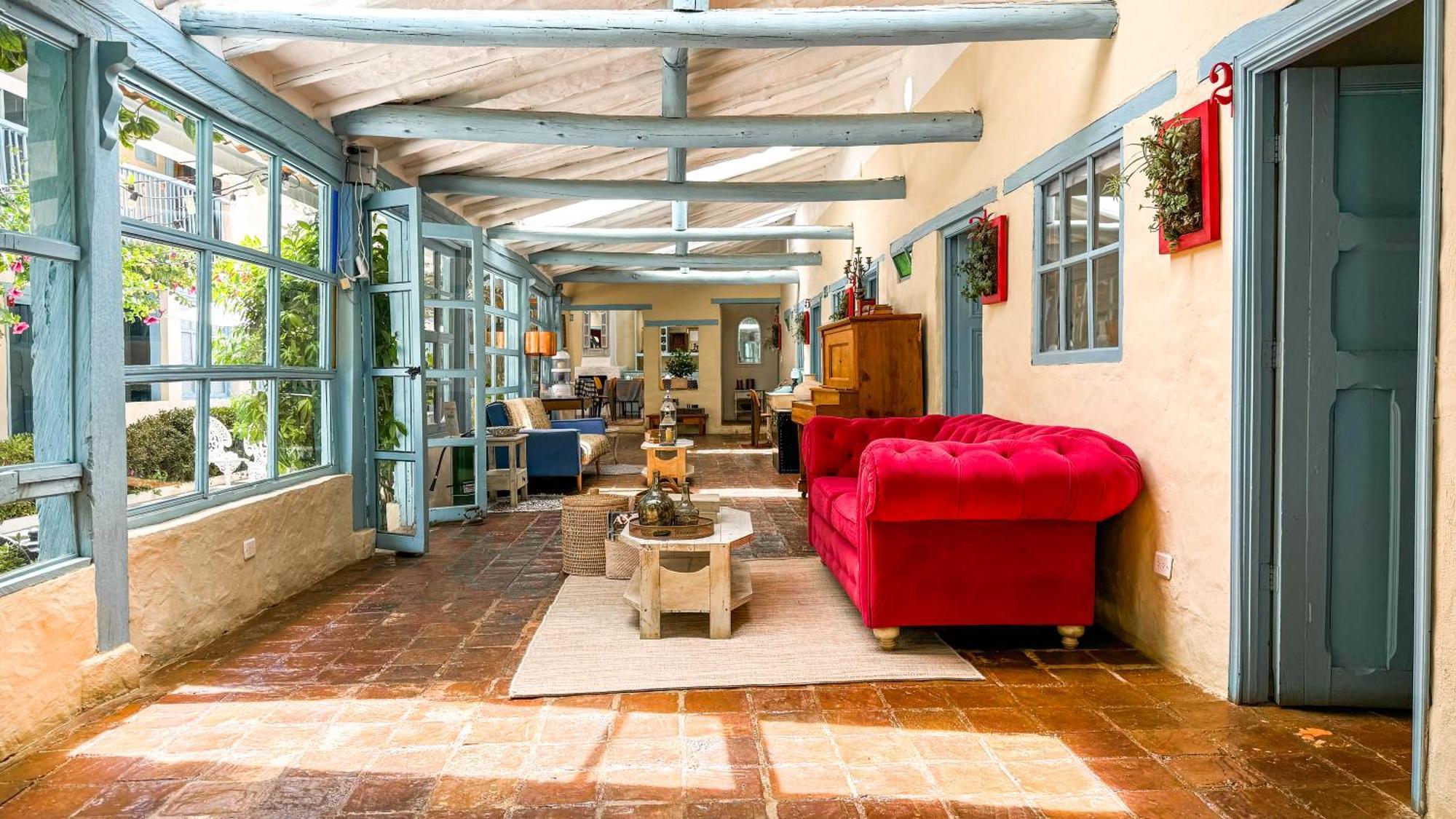 Casa Provenzal Hotel บียาเดเลย์บา ภายนอก รูปภาพ